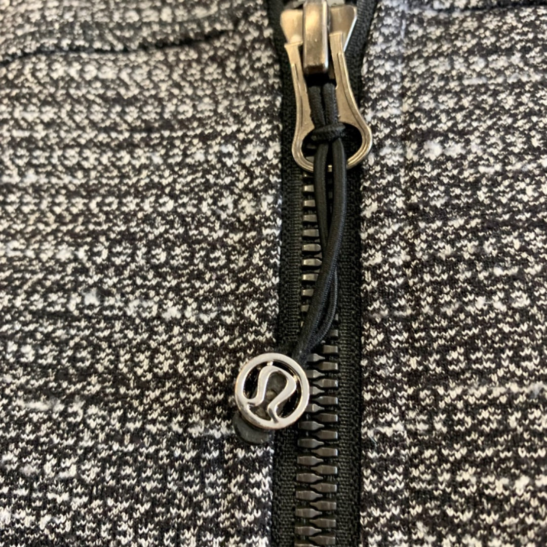 Lululemon Zipper up, Size 8 Grey