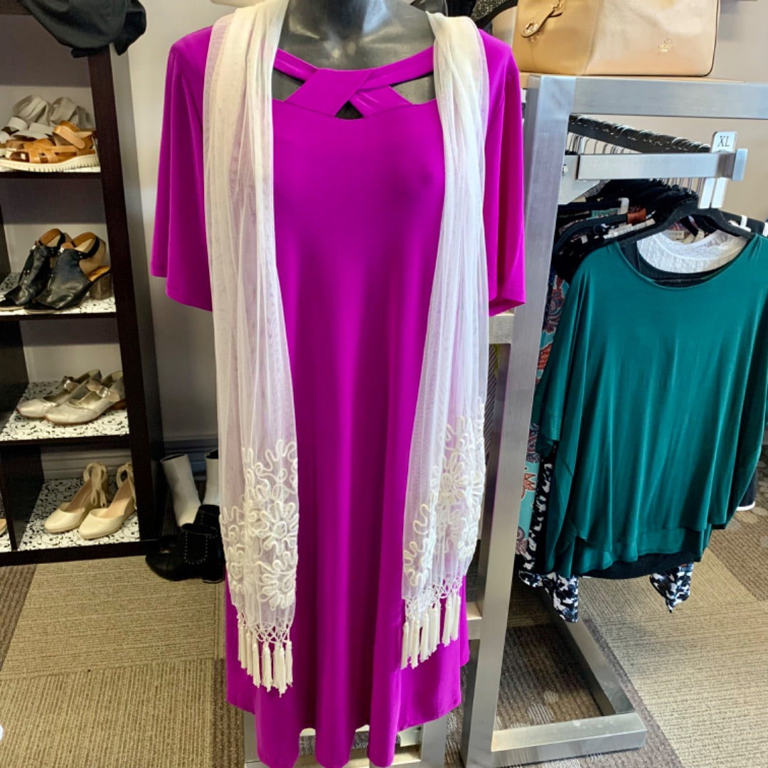 Nina Leonard, Size 2X Magenta