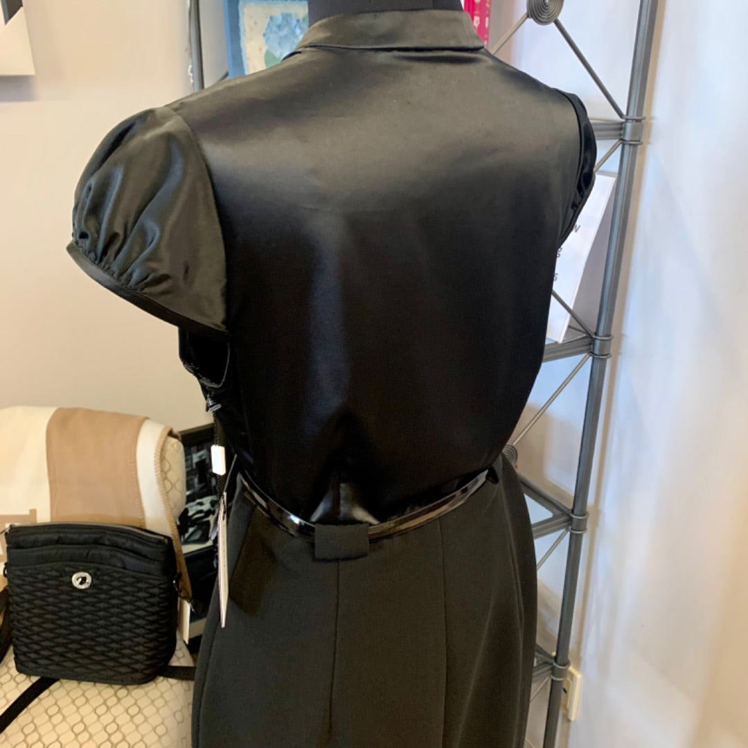 Calvin Klein, Size 6 Black