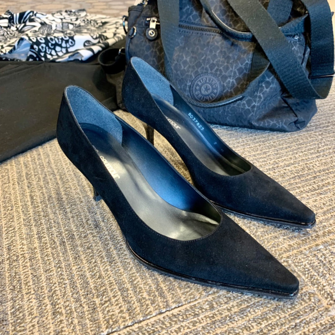 Mr Seymour, Size 6 Black