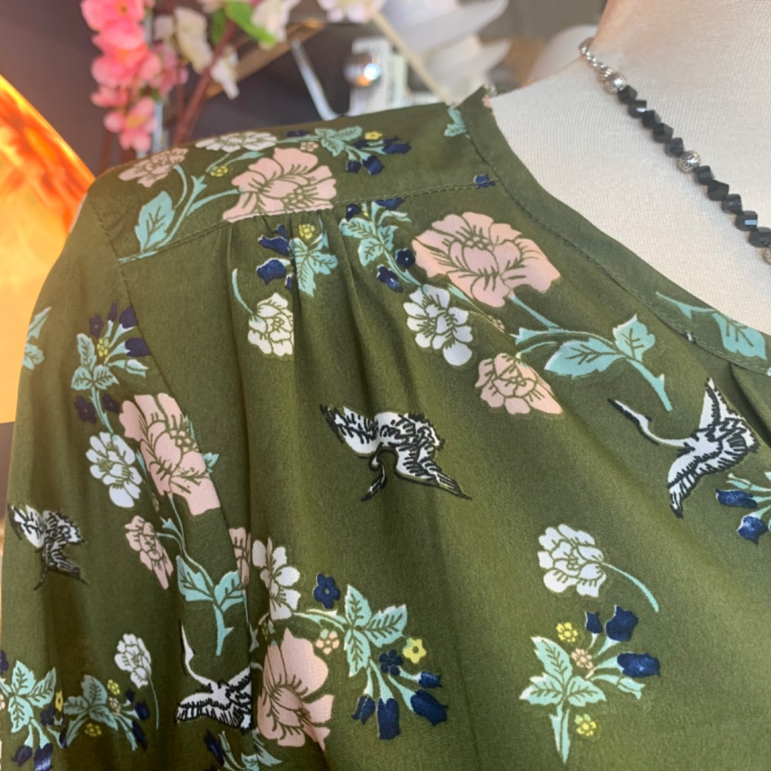 Twik, Medium Floral on Green