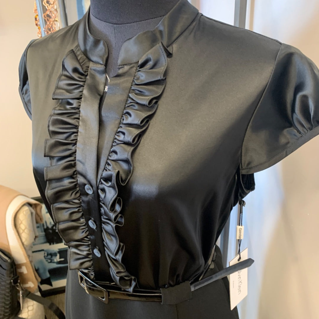 Calvin Klein, Size 6 Black