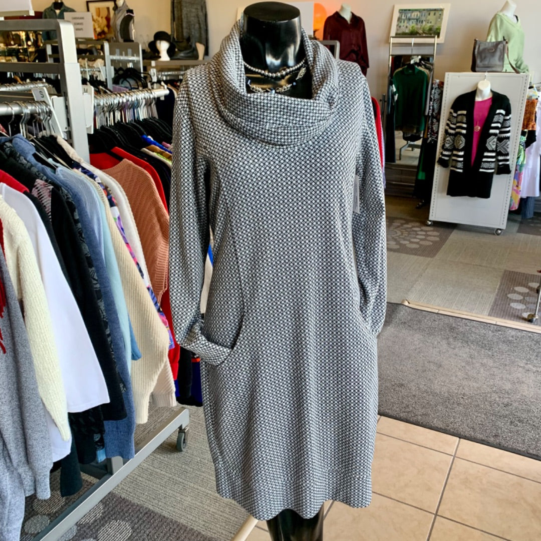 Merrell, Tops, Medium White Black