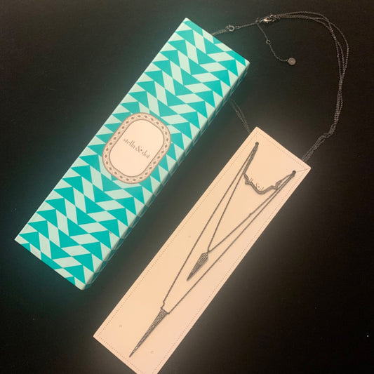 Fontaine triple necklace, Medium Gun metal stones