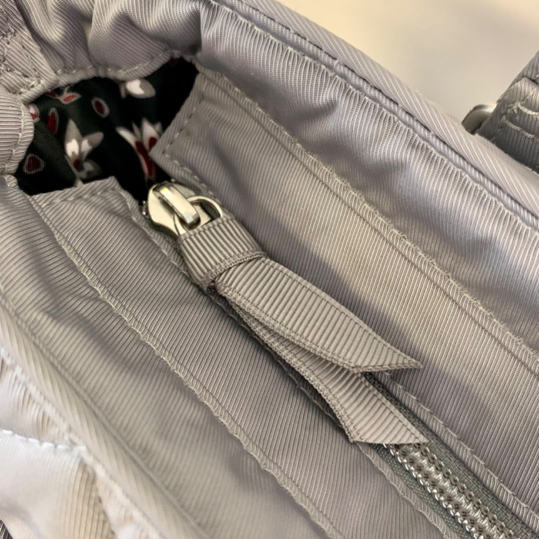Vera Bradley, Large Grey