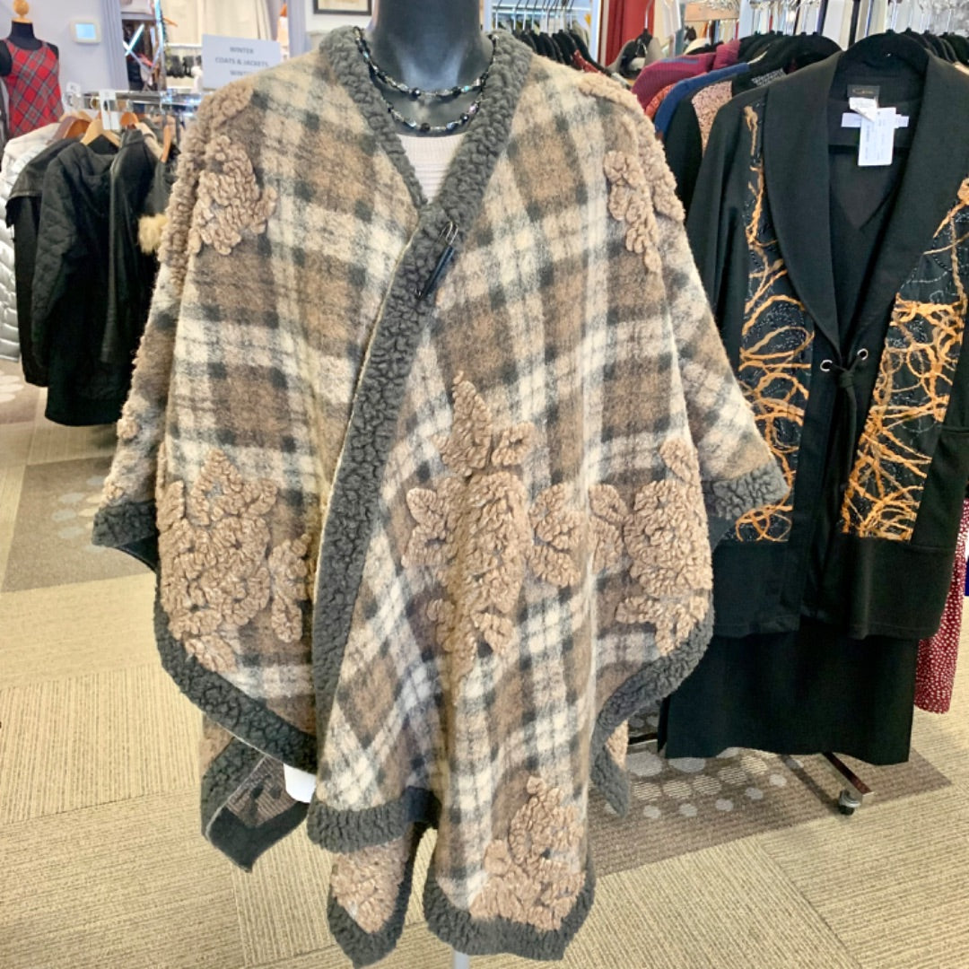 Parkhurst, One Size Beige Plaid