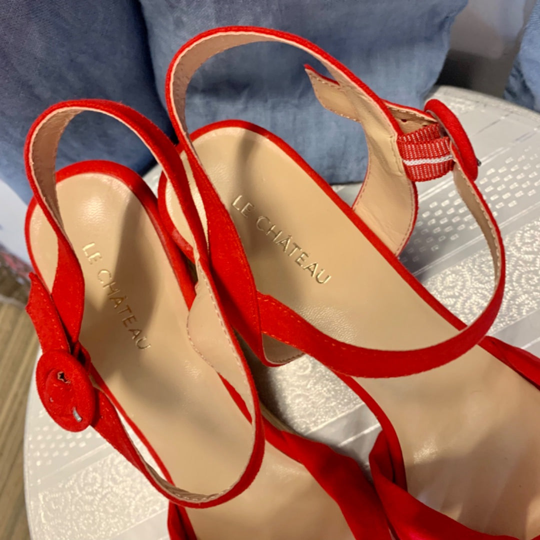 Le Chateau Wedge, Size 8 (40) Red