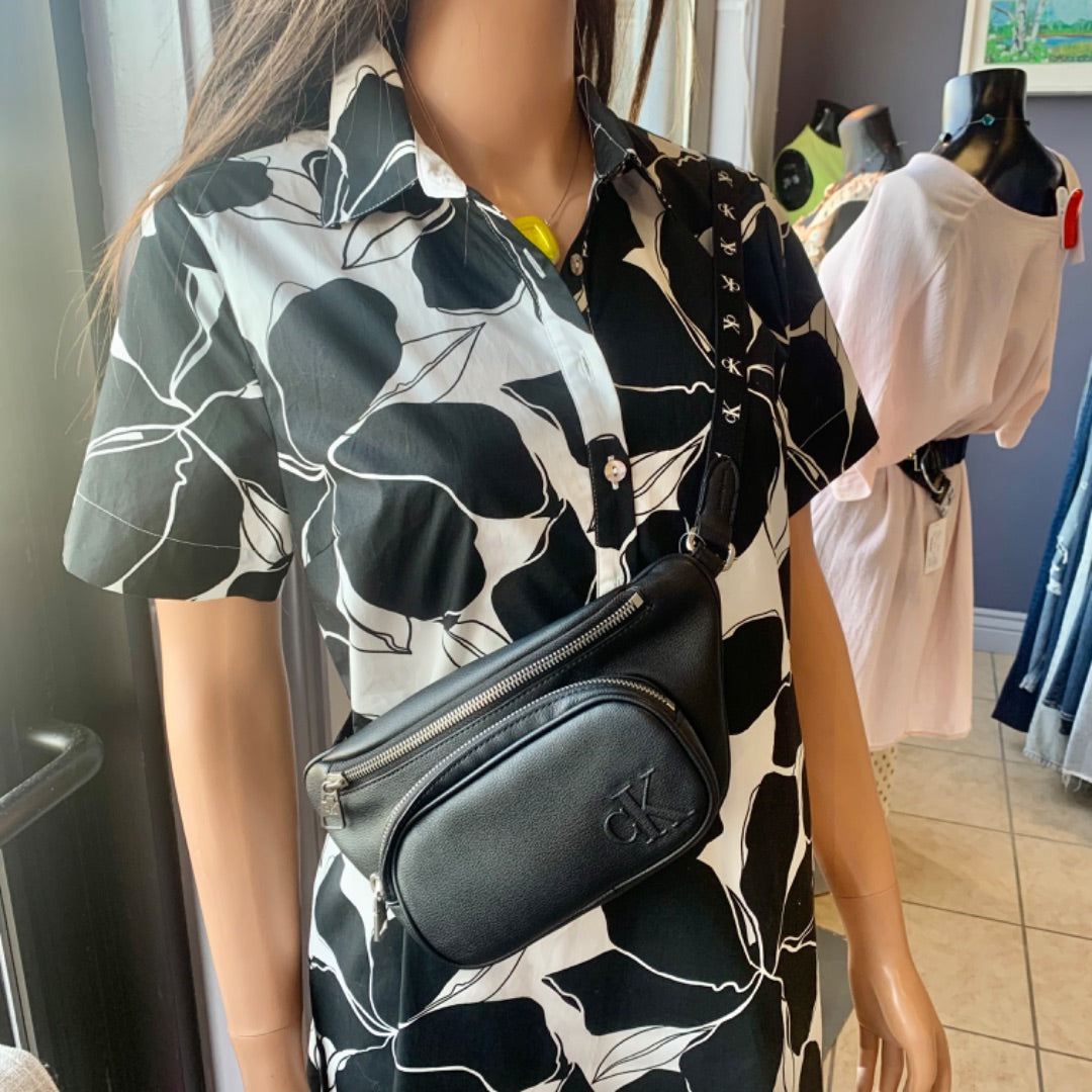 Calvin Klein Jeans, Purses/handbags, Small Black