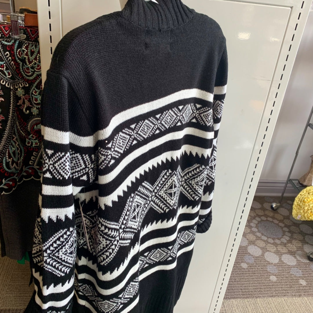 Canada Weathergear, Cardigans, Large Black White
