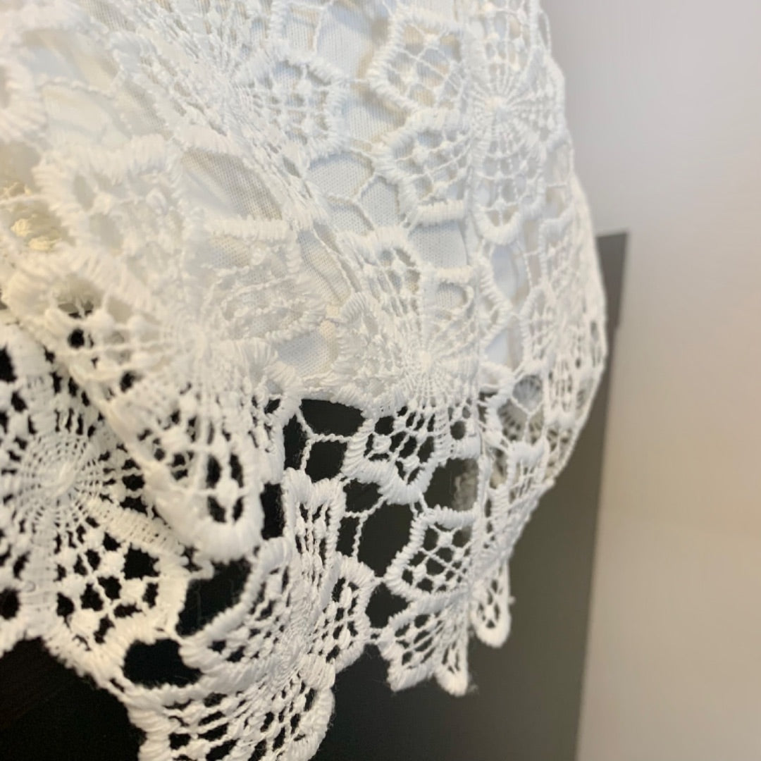 Cleo Petites, Small White