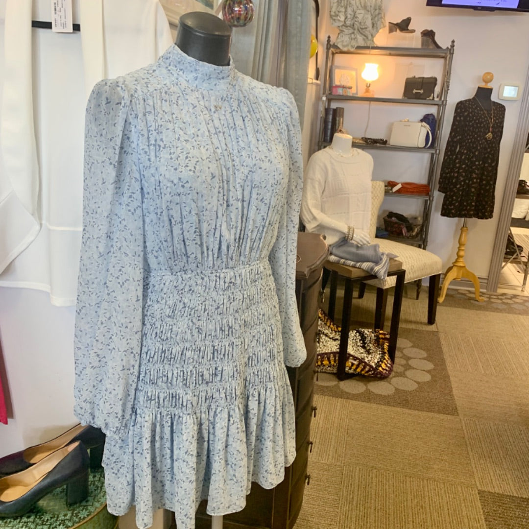 House of Harlow 1960, Small Blue