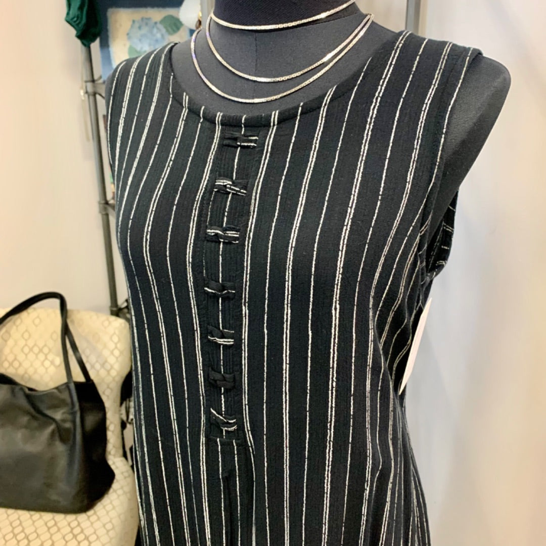 Chandi Collection, Small Black White