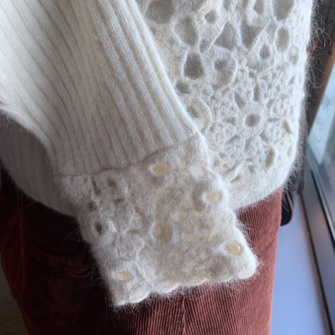 Carole Little, Sweaters, Large Ivory