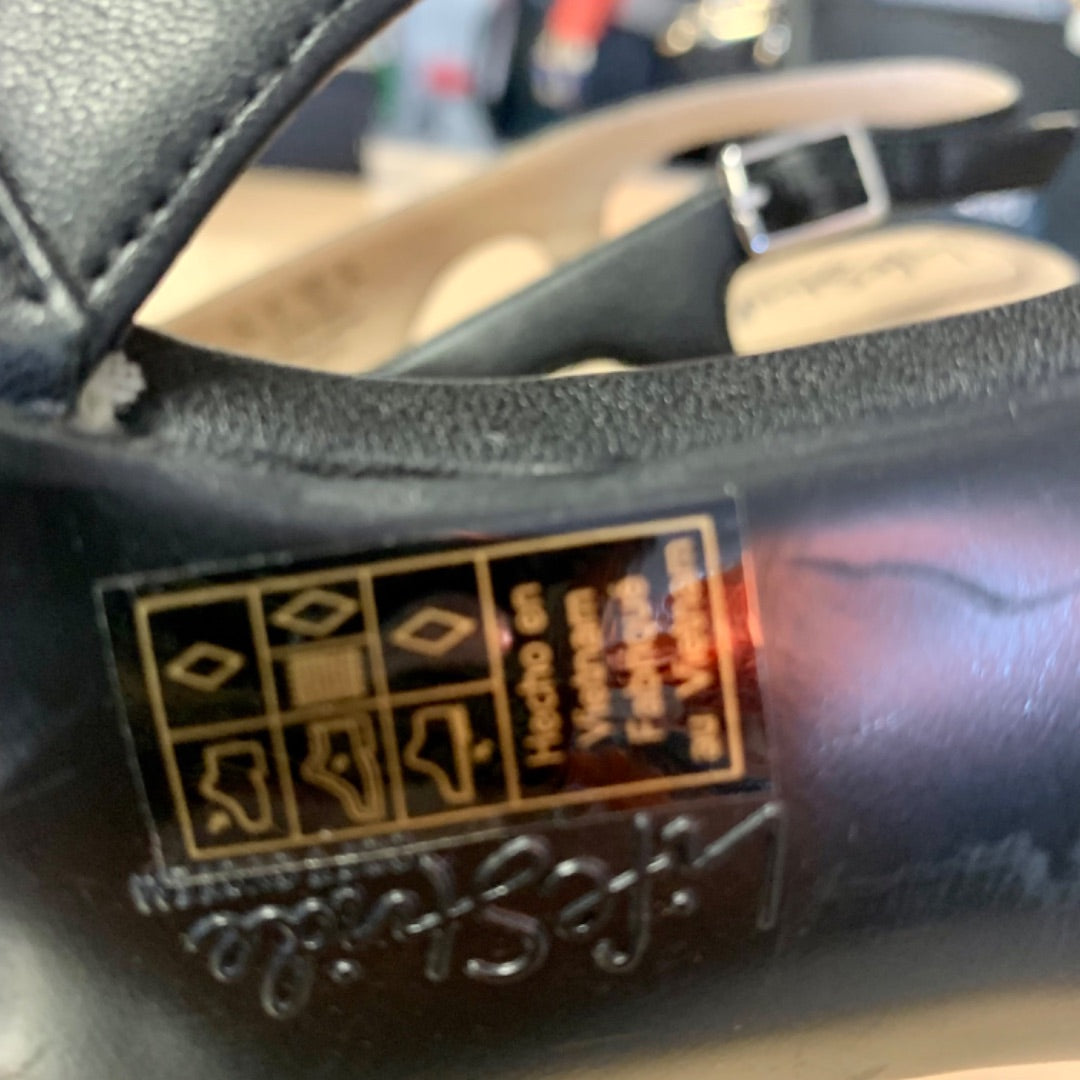 Life Stride, Footwear, Size 8.5 Black