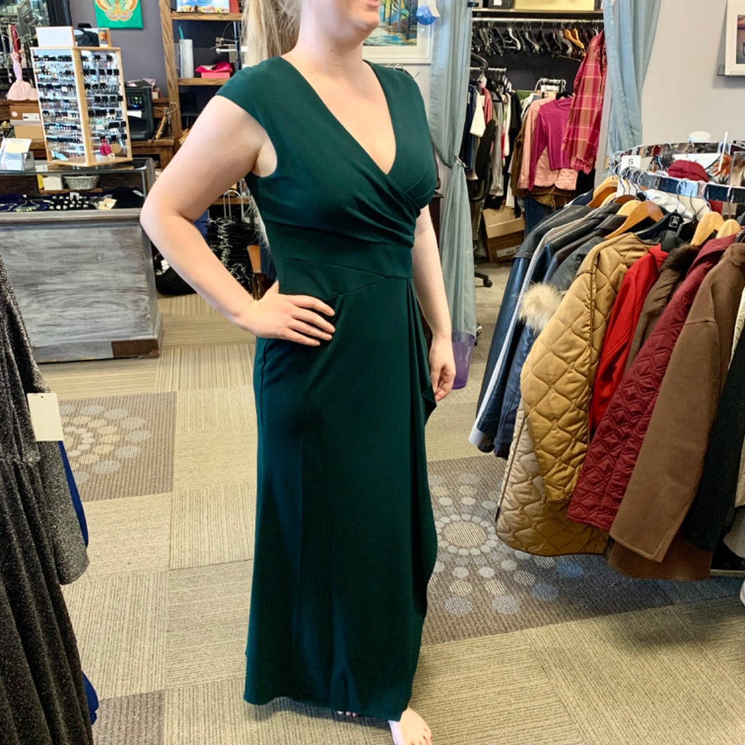 Laura, Dresses, Size 12 Emerald