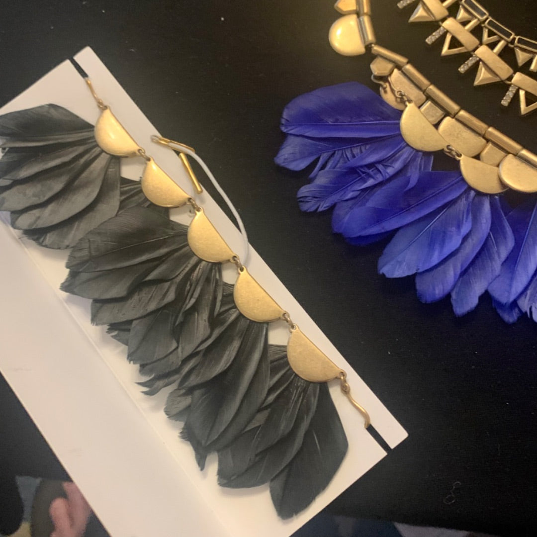 Plume Necklace, Medium Gold colour Blue Black