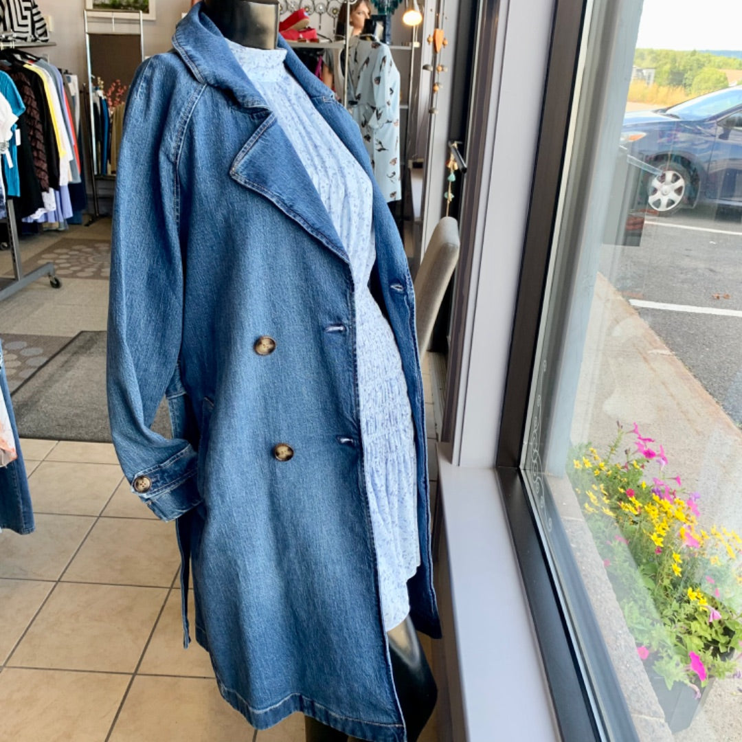 Reitmans, Small Blue