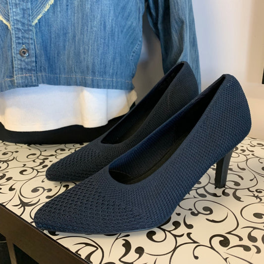 Naturalizer, Size 8.5 Navy