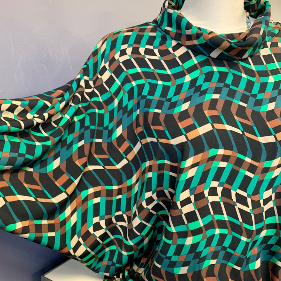 Size 10 Green Brown Black