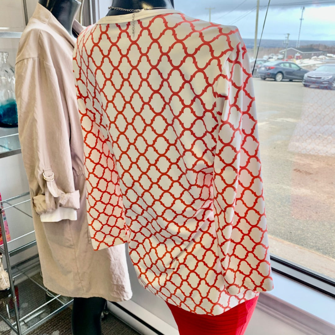 J McLaughlin, Large White Red
