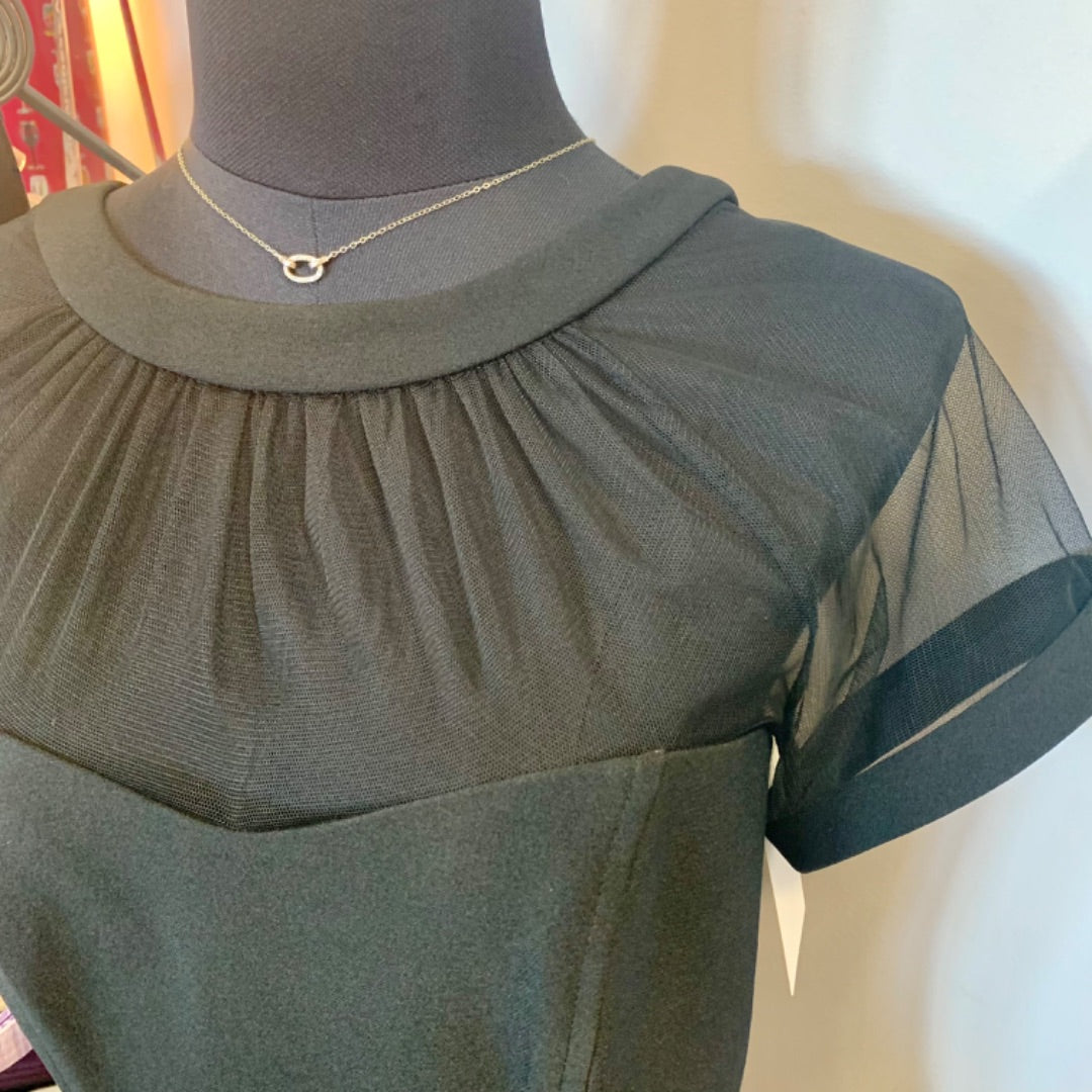 Maggy London, Size 8 Black
