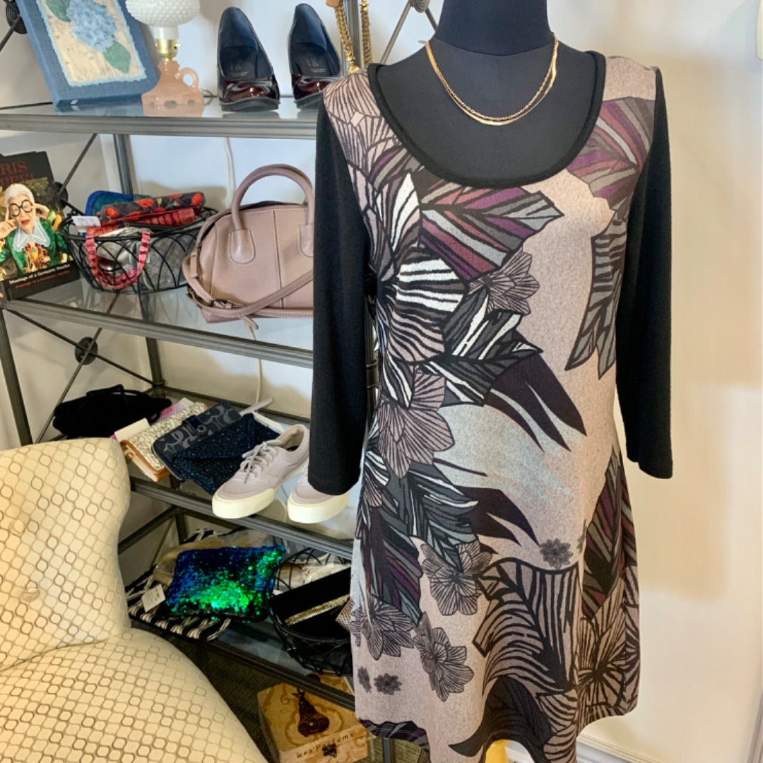 Papillon, Large Black Beige and Mauve