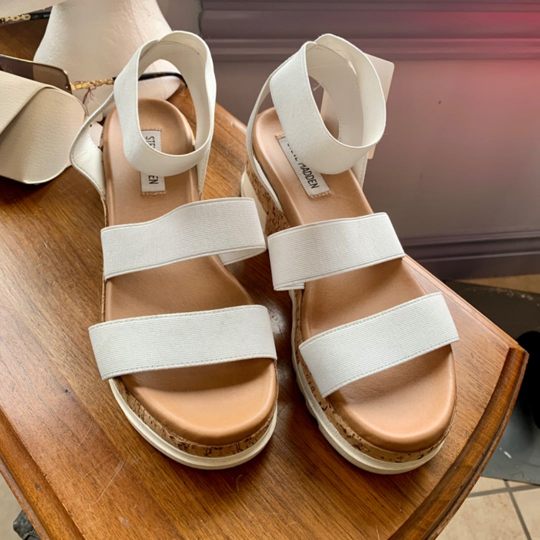 Steve Madden, Size 8 White