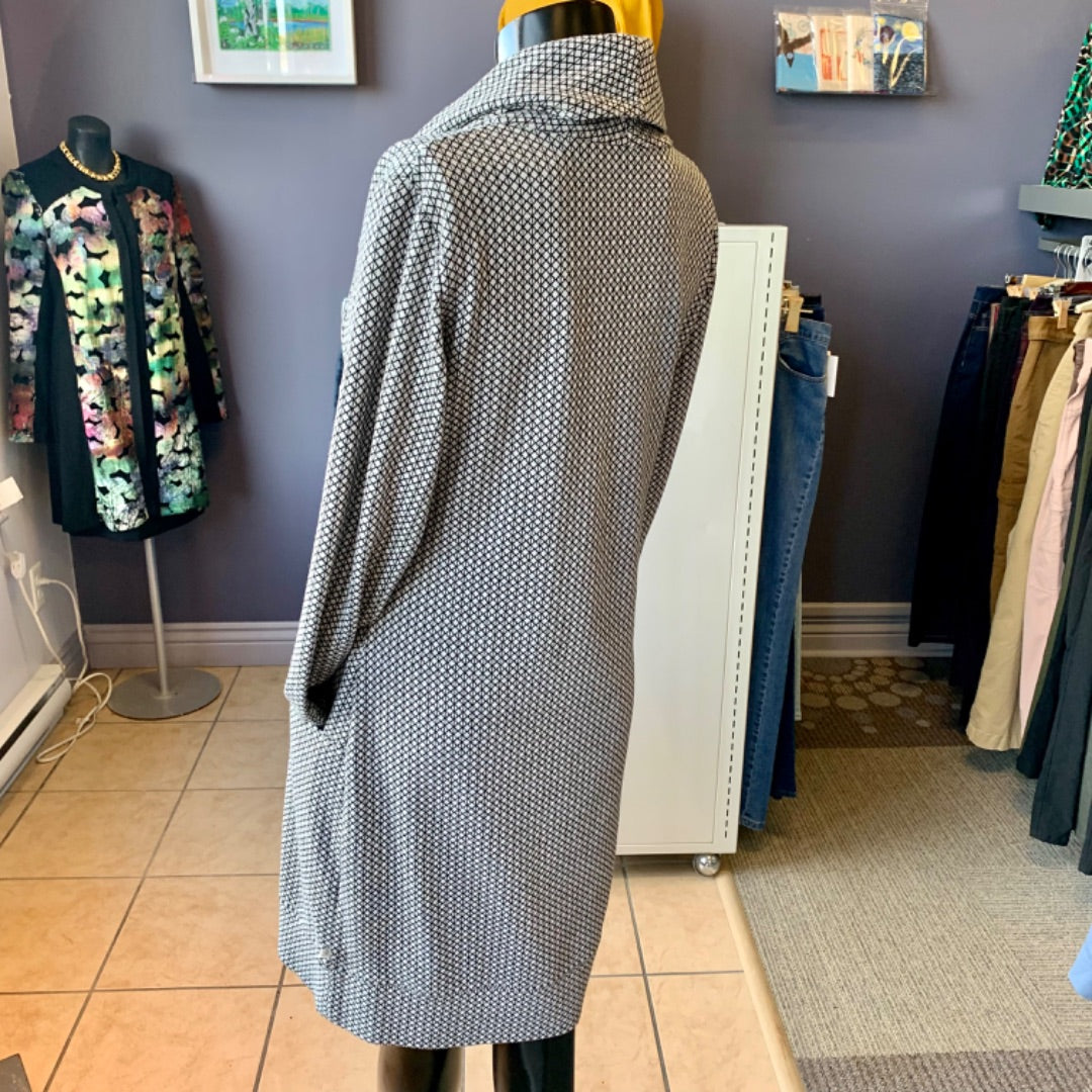 Merrell, Tops, Medium White Black