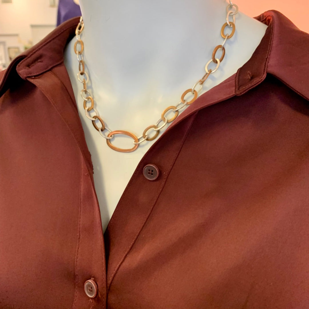 Gentle Fawn, Large Maroon