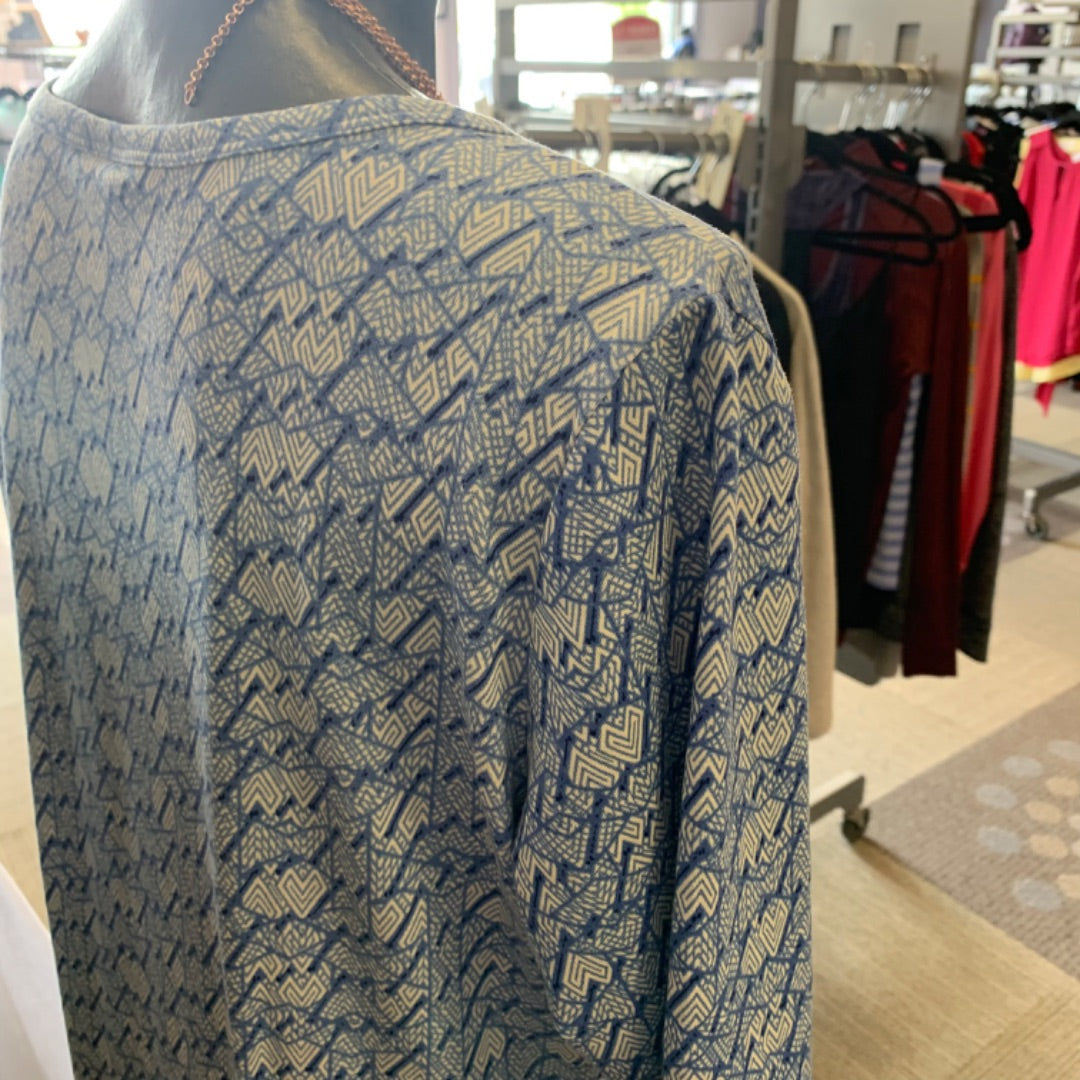 LuLaRoe Jersey, L/XL (labelled 2XL) Blue White