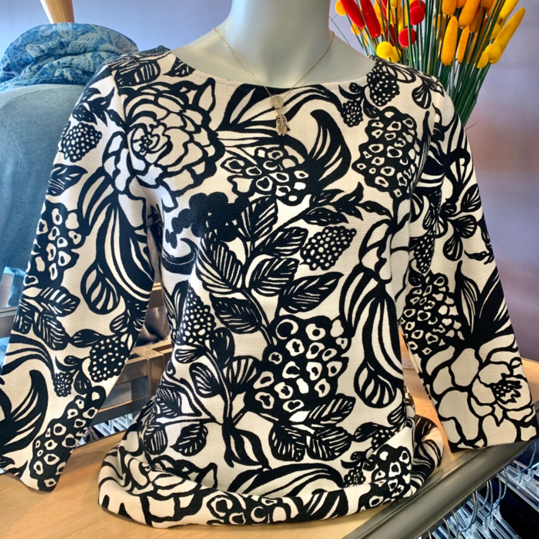 Talbots Petite, Medium P Black on Cream