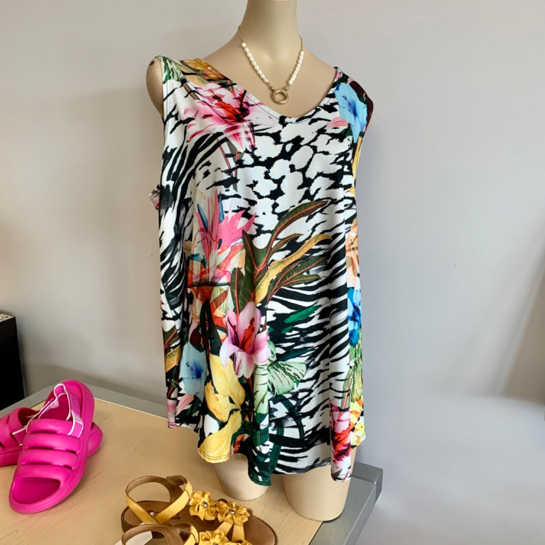 Mr Max Fashions, Tops, XLarge Multi Tropical Floral