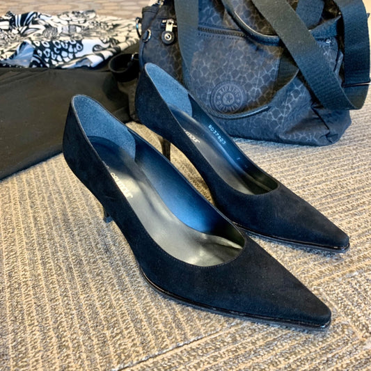 Mr Seymour, Size 6 Black