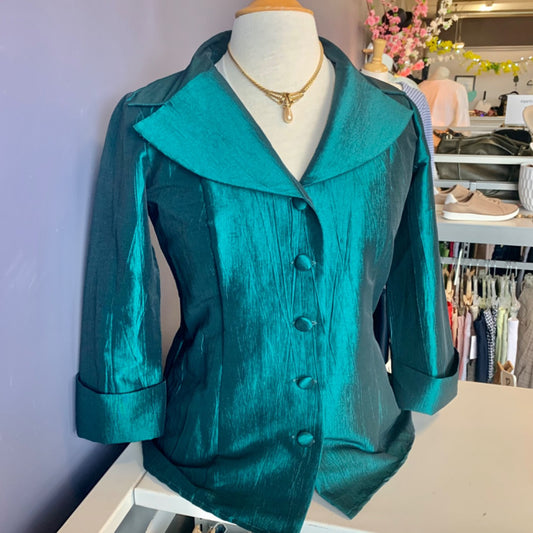 Cleo Petite, Small P Emerald