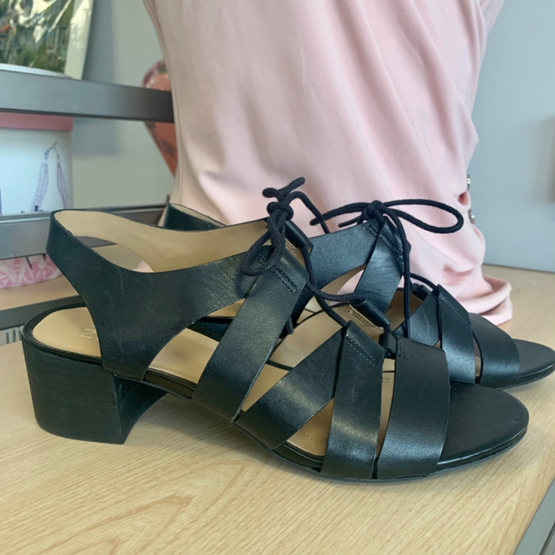Naturalizer, Footwear, Size 7 Black