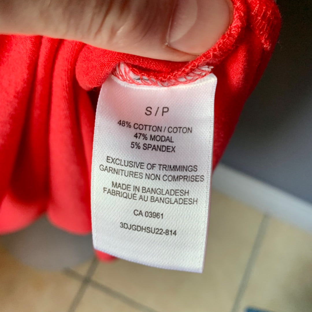 Denver Hayes, Dresses, Small Red
