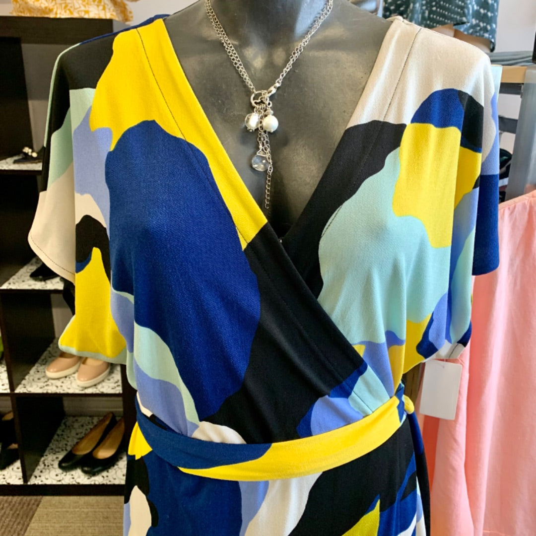 Nine West, Dresses, XXLarge Blues Yellow Black