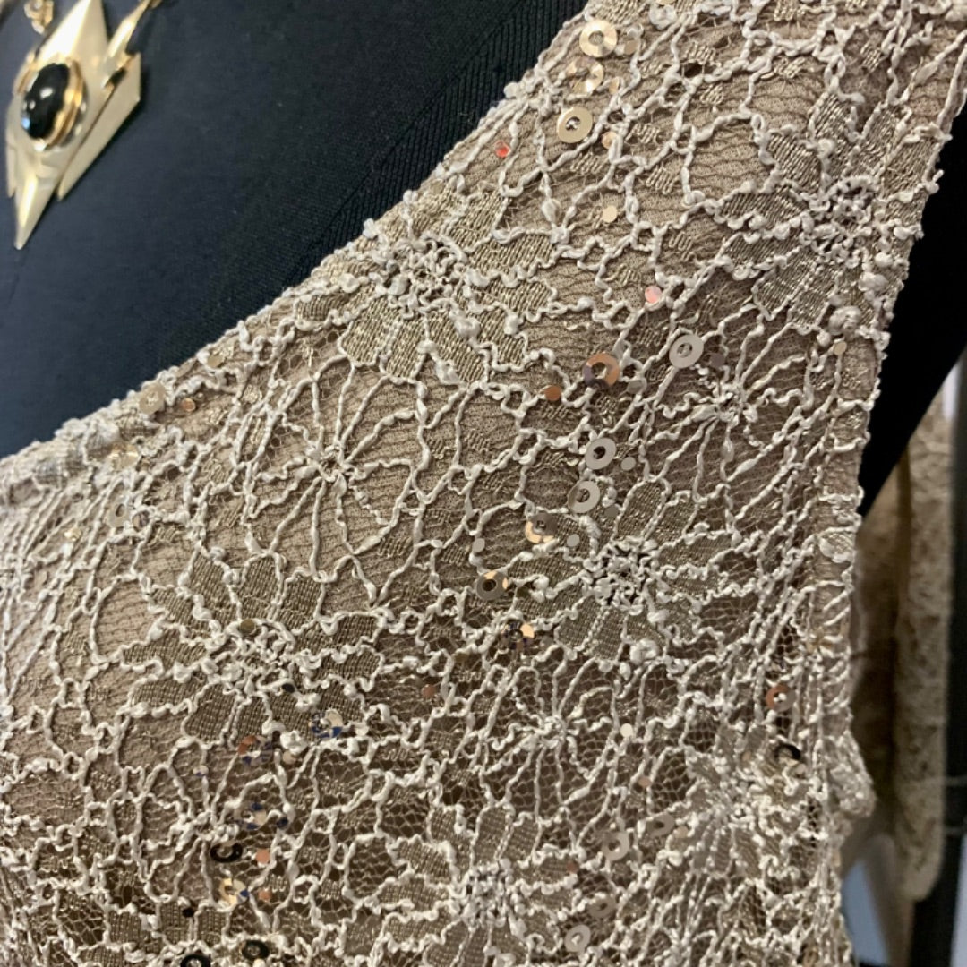 R&M Richards, Dresses, Size 14 Gold with sequins