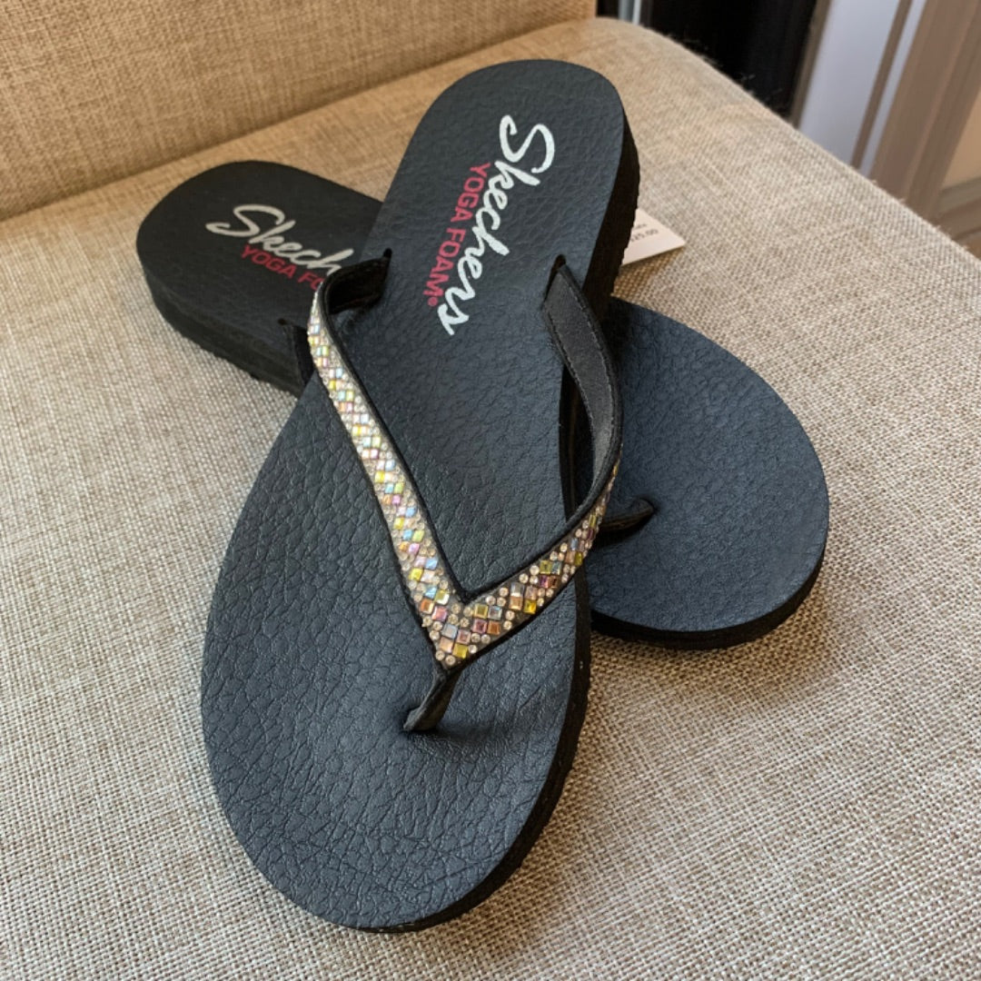 Skechers, Footwear, Size 8 Sparkle