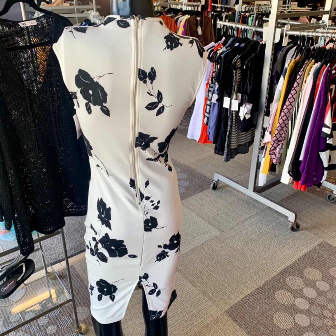 Privy, Dresses, XSmall White black