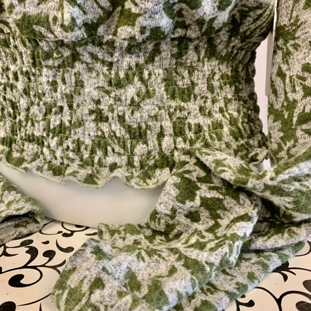 Cleo Petites, Tops, Medium Petite Green Grey