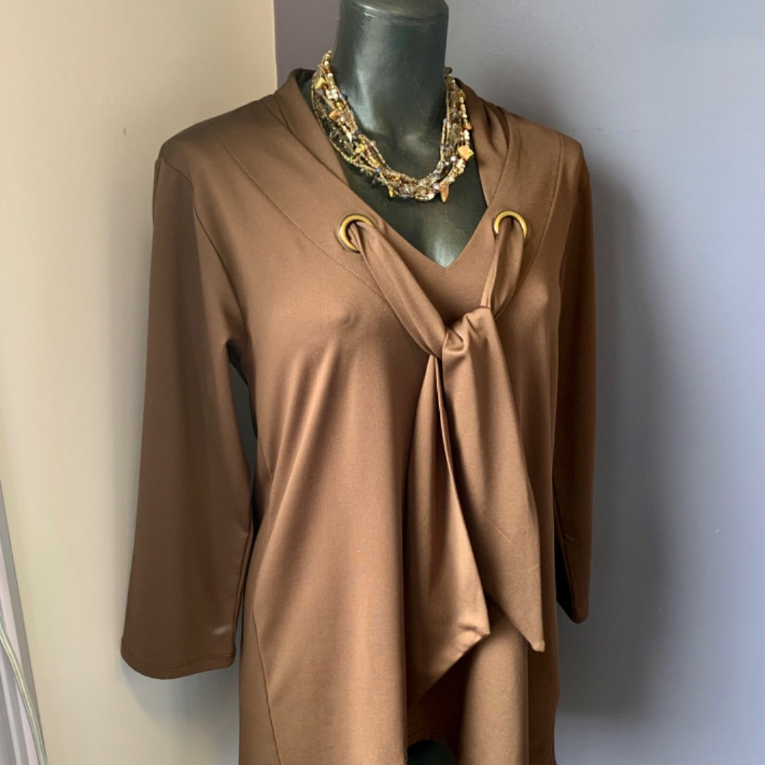 Simply Noelle, Tops, S / M Brown