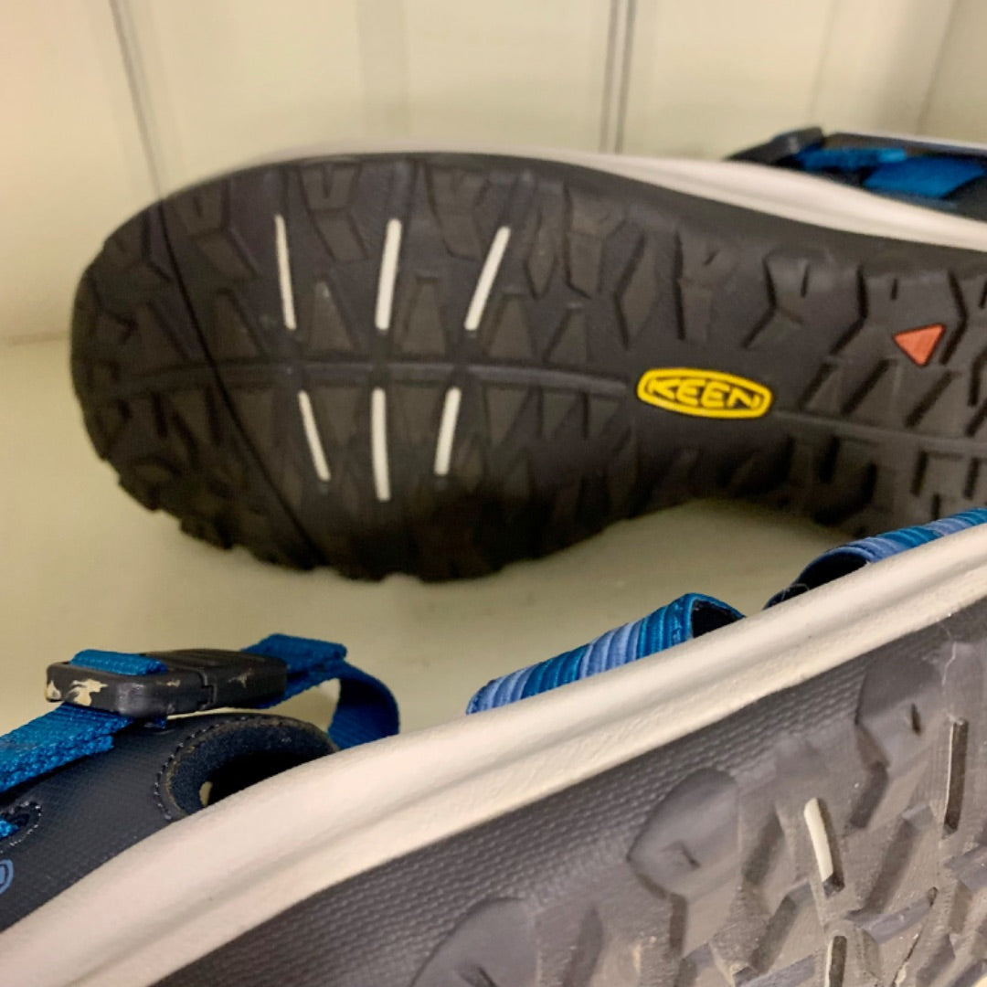 Keen, Footwear, Size 6.5 Blue