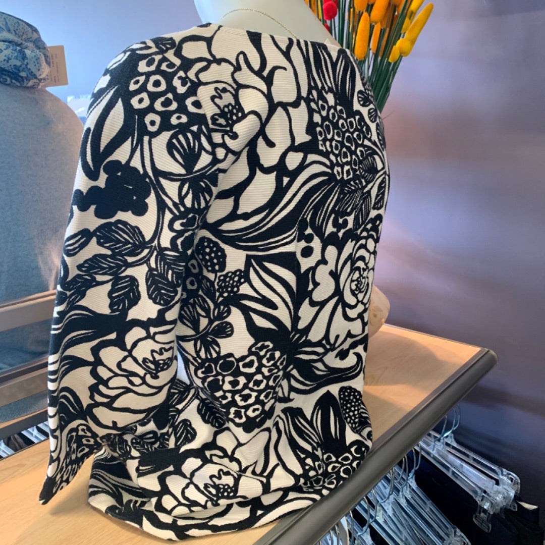 Talbots Petite, Medium P Black on Cream