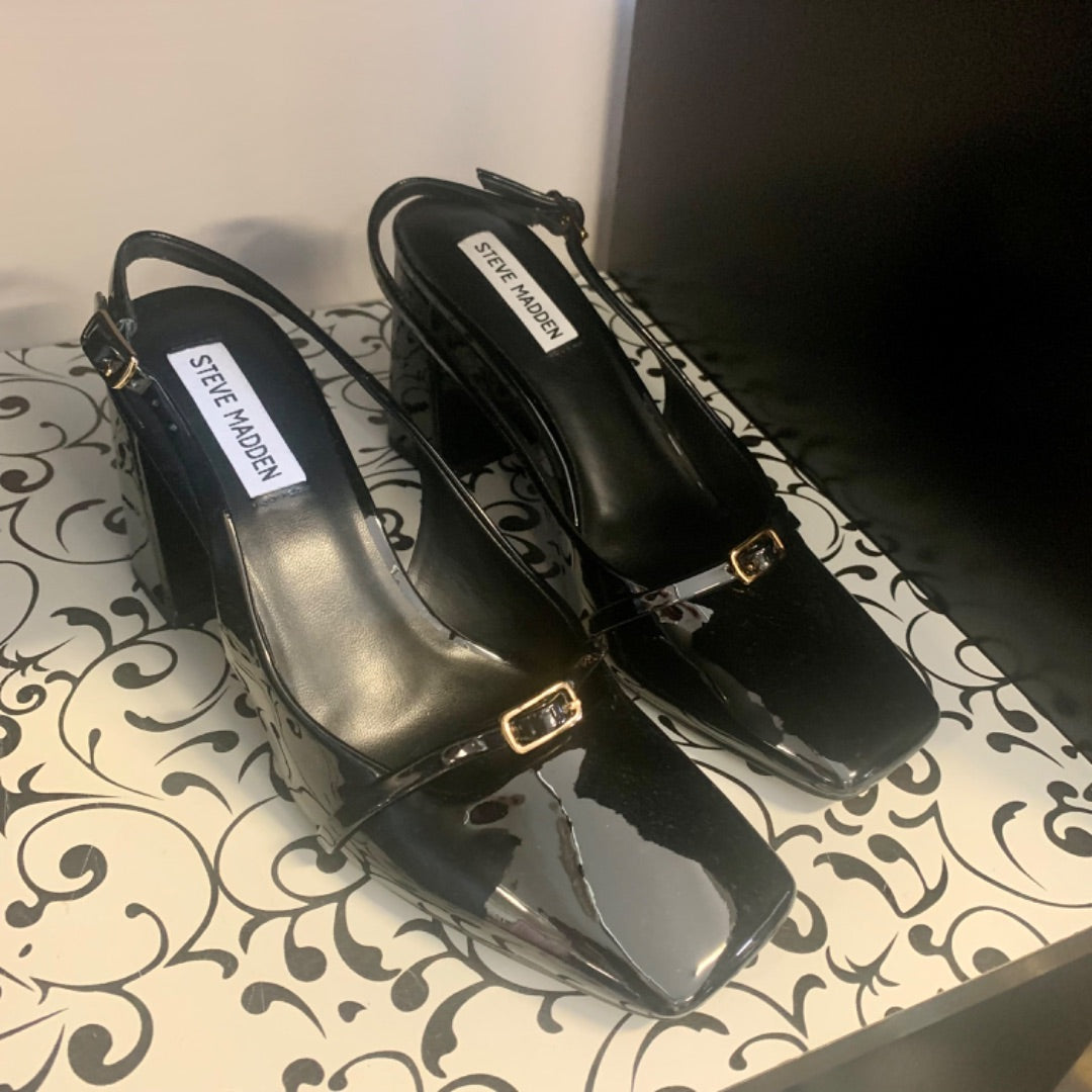 Steve Madden, Footwear, Size 8 Black