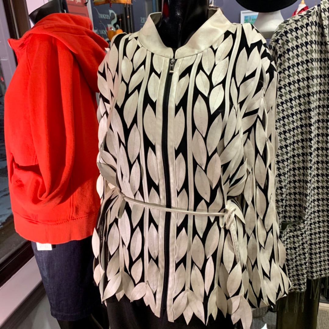 Frank Lyman, Jackets, Size 20 Beige Black