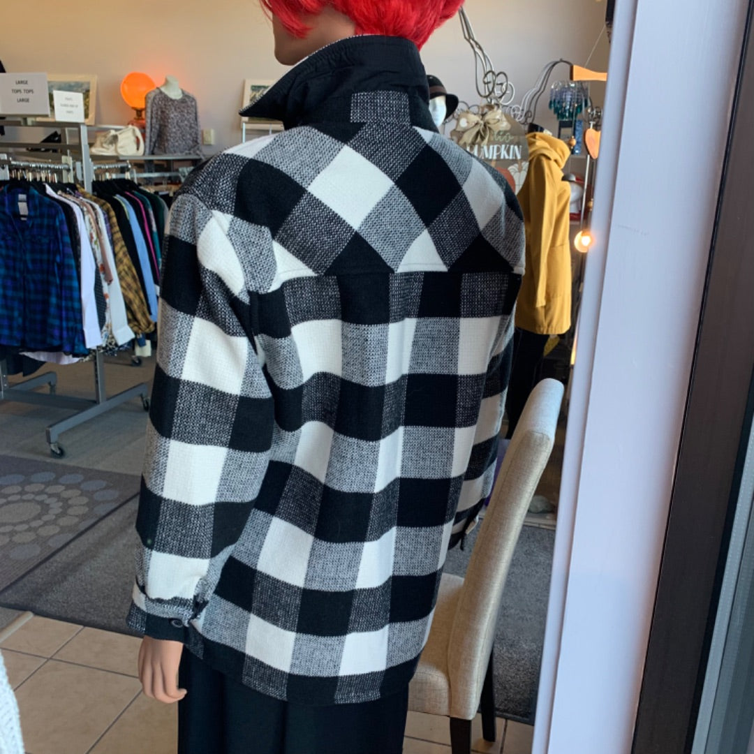 Distillery, Small Black & White