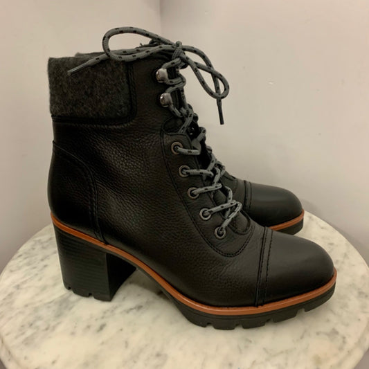 Naturalizer, Footwear, Size 7.5 Black