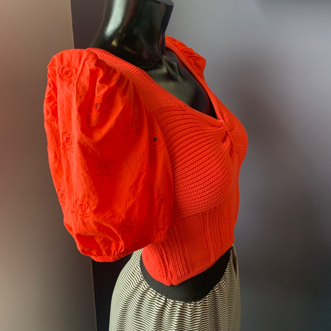 En Saison, Tops, Small Red