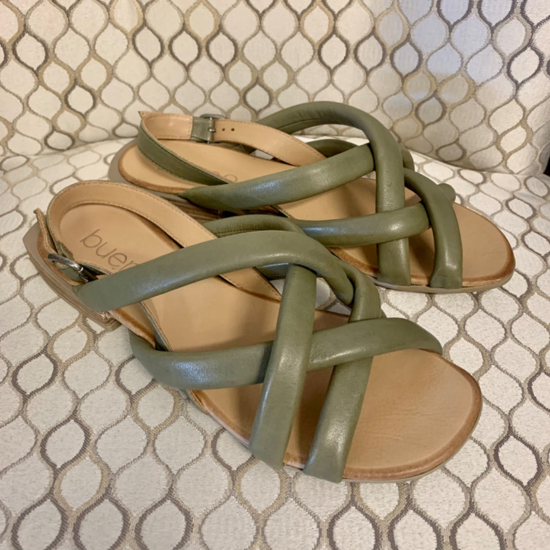 Bueno, Footwear, Size 7.5 (38) Olive green